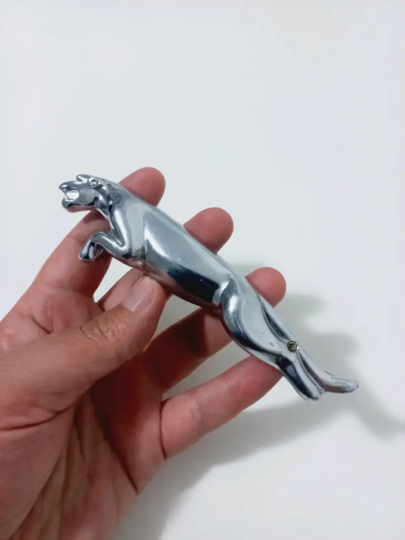 Encendedor de Jaguar Vintage - 3