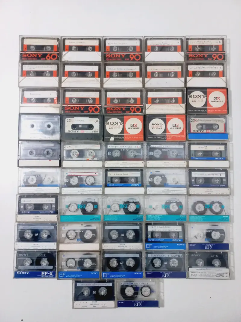 Lote de 47 Cassettes Sony Usados - 1