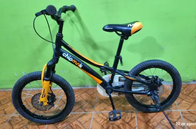 Bicicleta infantil Chipmunk negra y naranja - miniatura 2