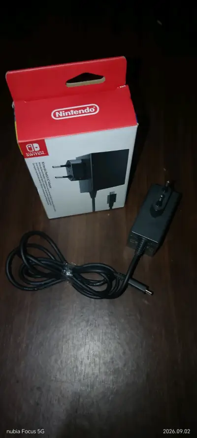 Cargador AC para Nintendo Switch original - miniatura 2