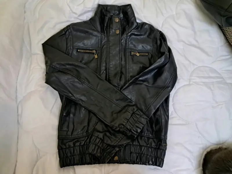 Chaqueta negra - 1