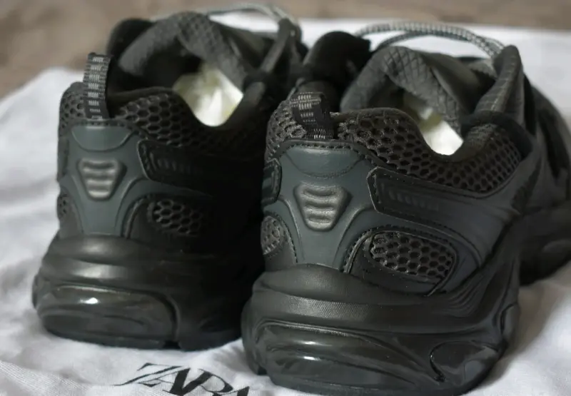Zapatillas deportivas negras Zara para hombre - 3