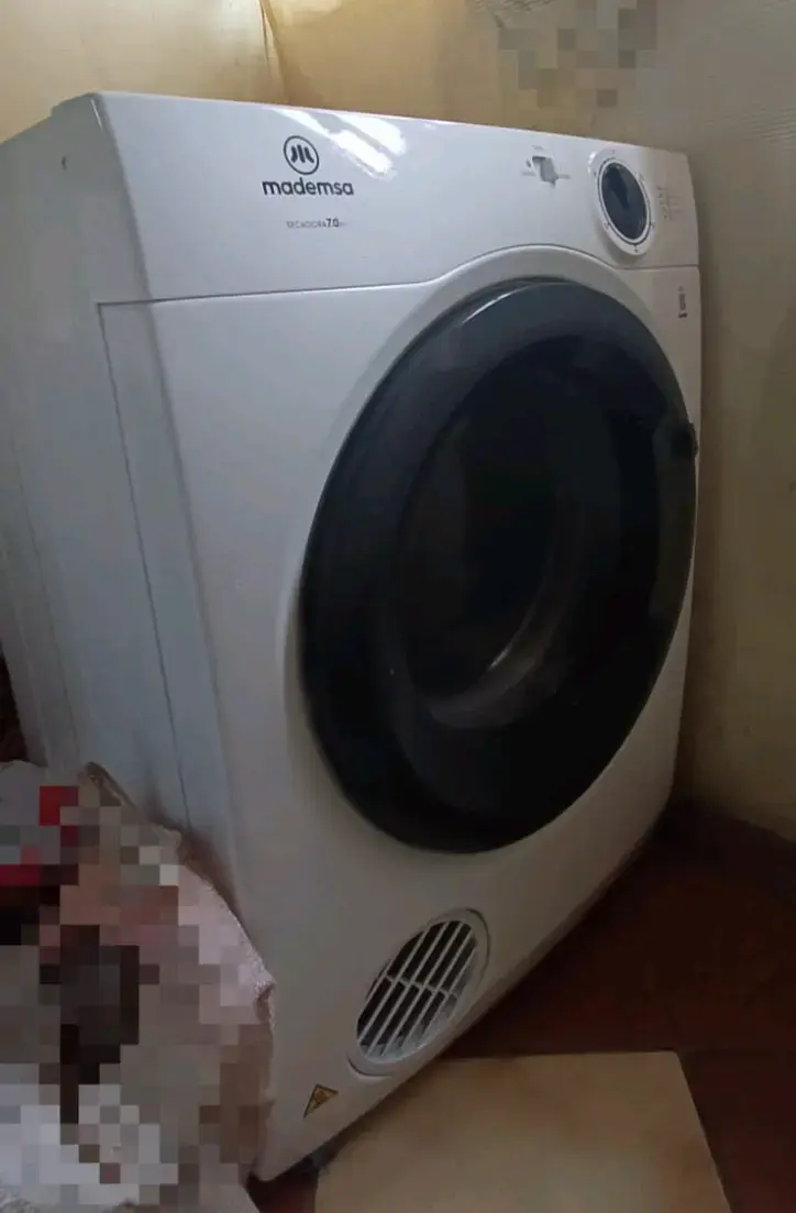 Secadora de Ropa Mademsa 7kg en buen estado - 1