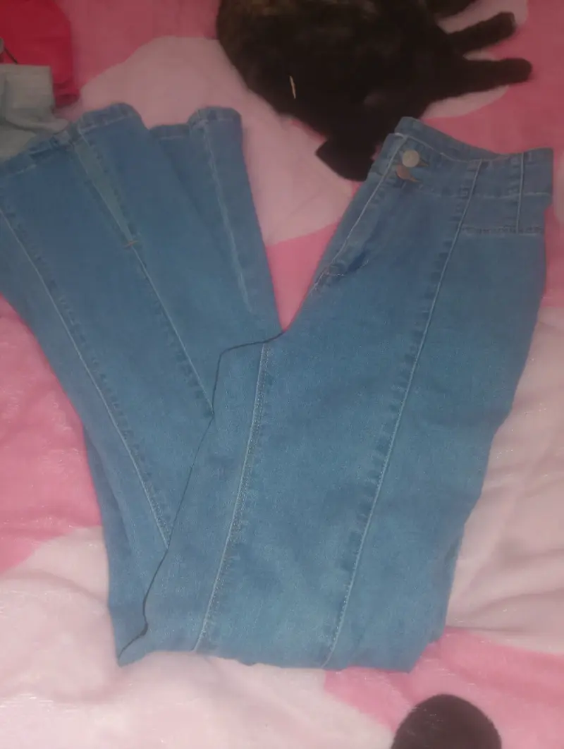 Lote de jeans y vestido rojo para mujer - 2