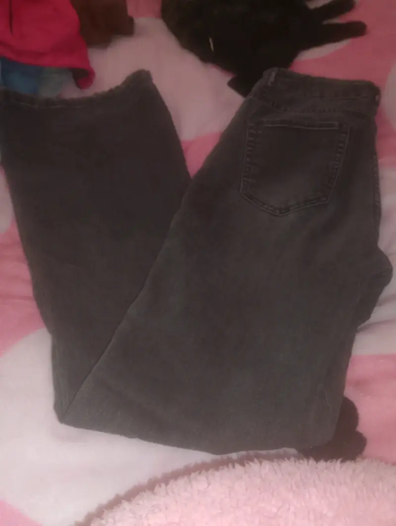 Lote de jeans y vestido rojo para mujer - 3