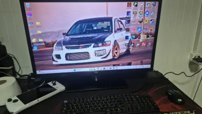 ASUS ROG Ally Z1 con accesorios - miniatura 4