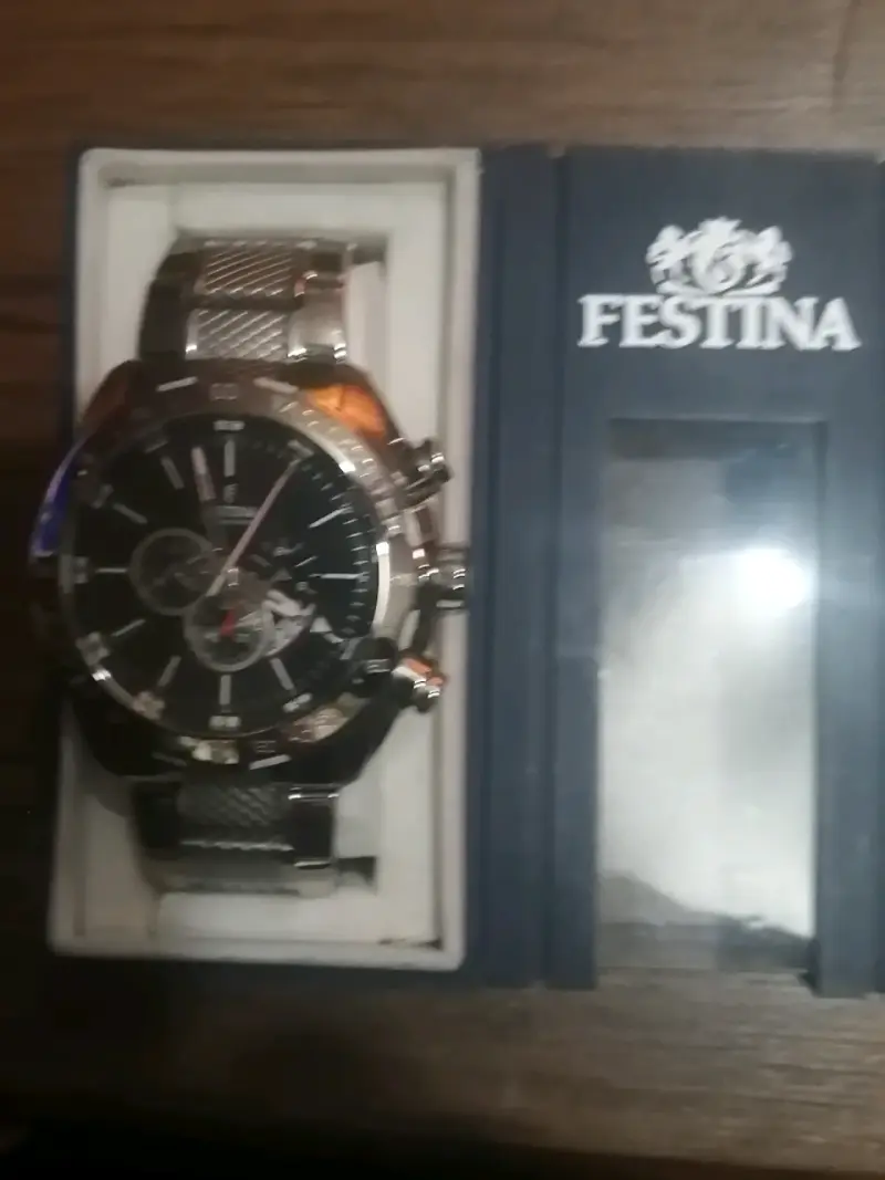 Reloj cronógrafo Festina de acero inoxidable - 2