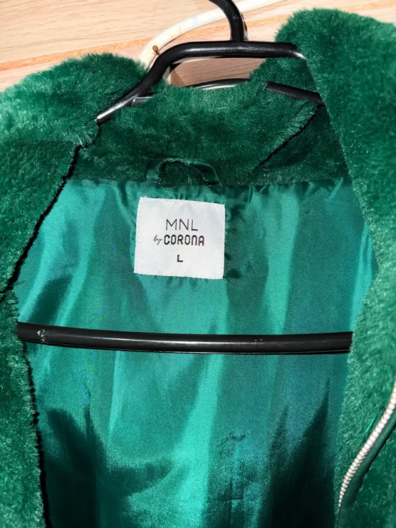 Chaqueta de felpa verde MNL by Corona - 2