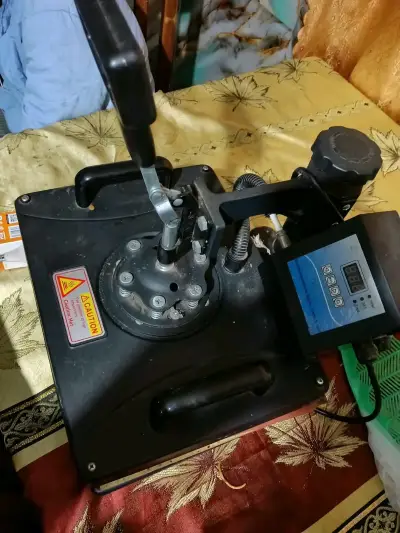 Makina de sublimacion 8 en 1 y impresora - miniatura 1