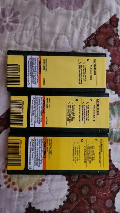 Insertos de corte Sandvik CoroMill 490 - miniatura 1