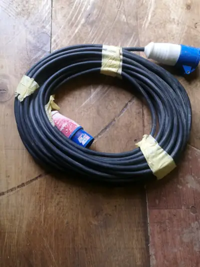 Cable de extensión eléctrica industrial 25m - miniatura 1