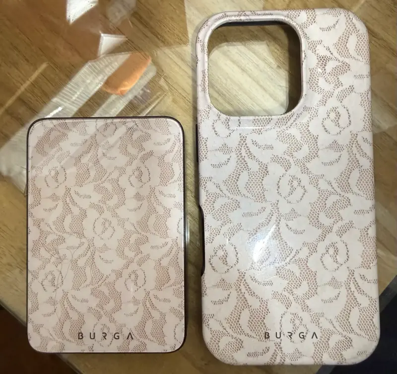 Funda y batería portátil MagSafe Burga - 1