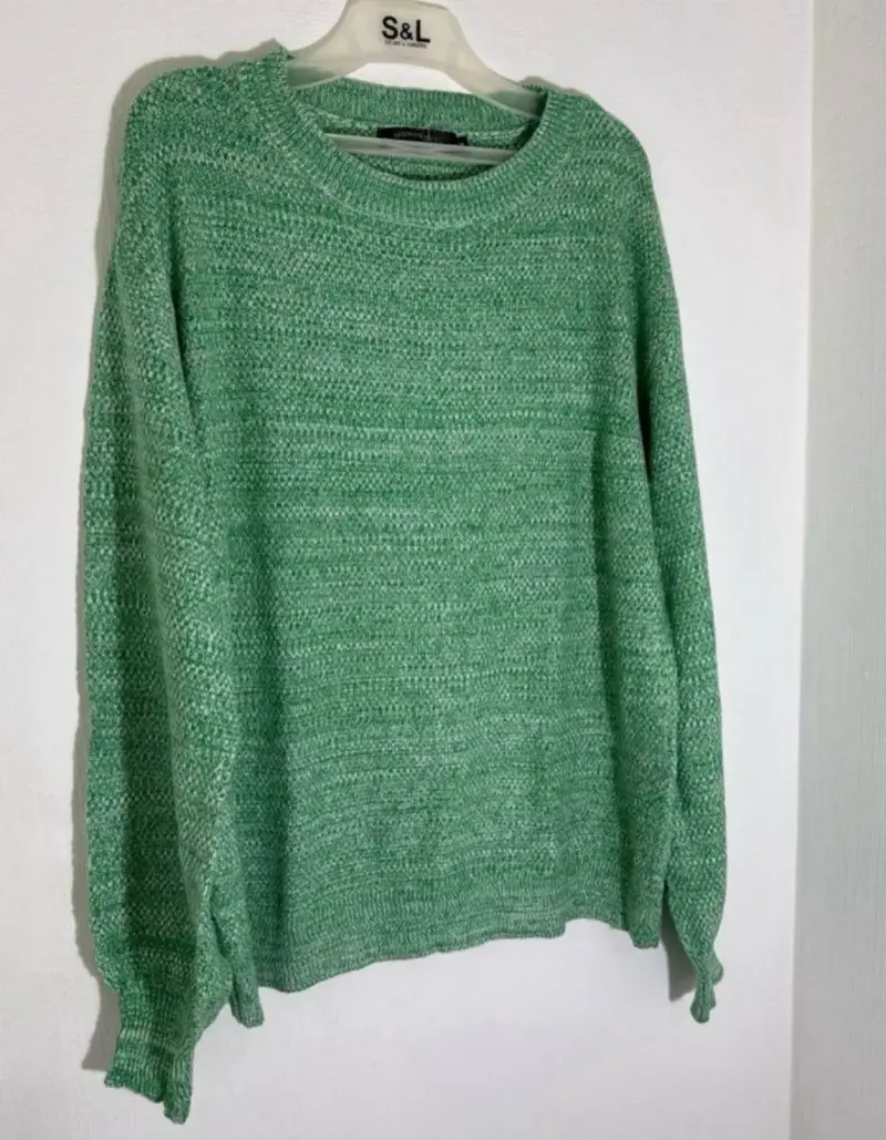 Suéter verde de punto para mujer - 2