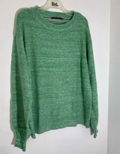 Suéter verde de punto para mujer - miniatura 2