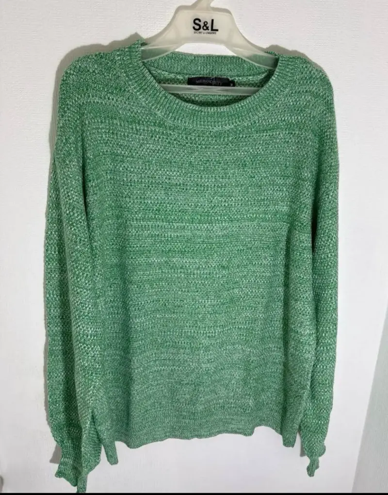 Suéter verde de punto para mujer - 3
