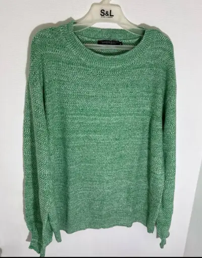 Suéter verde de punto para mujer - miniatura 3
