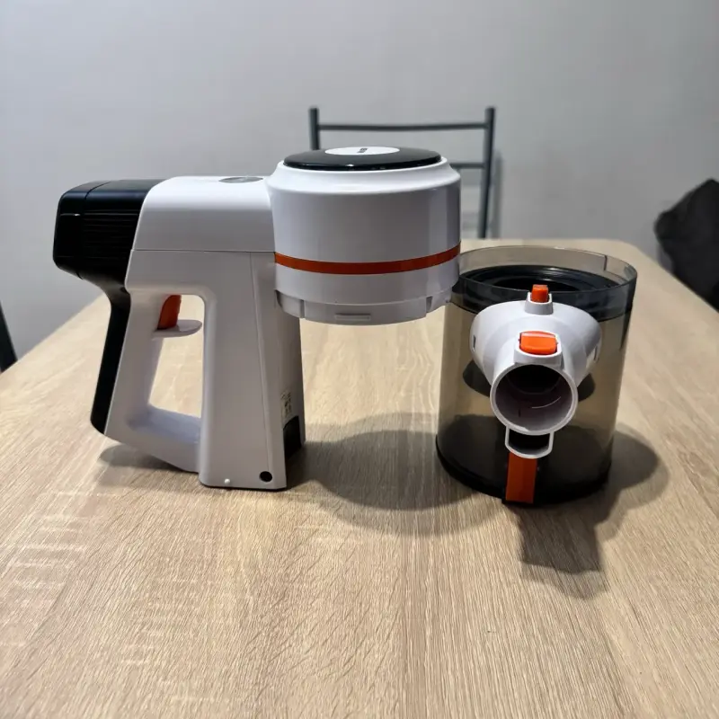 Aspiradora inalámbrica Maier con accesorios - 2