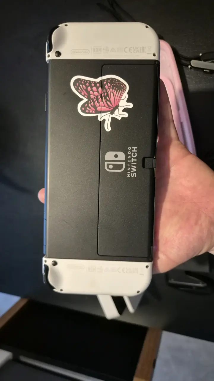 Nintendo Switch Oled con magia - 3