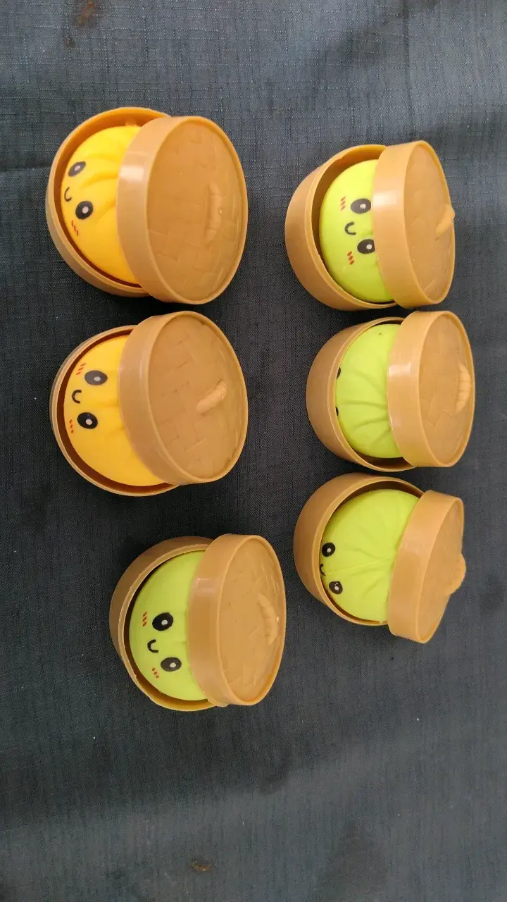 SQUISHIES - 3