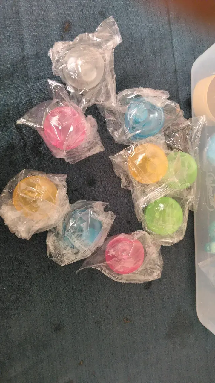 SQUISHIES - 4
