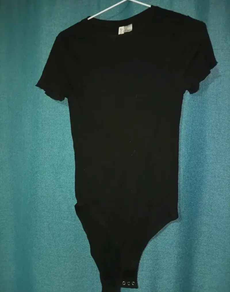 Lote de ropa nueva con etiqueta y usada - 4