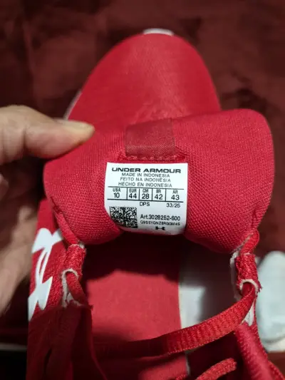 Zapatillas deportivas rojas Under Armour hombr - miniatura 4