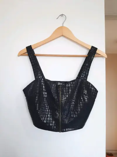 Crop top Exclusivo - miniatura 1