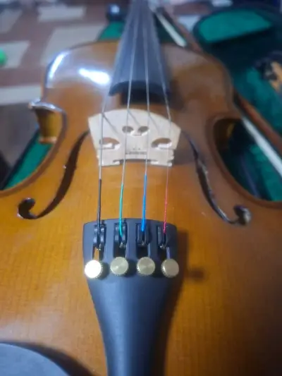 Violín acústico con estuche y arco - miniatura 2