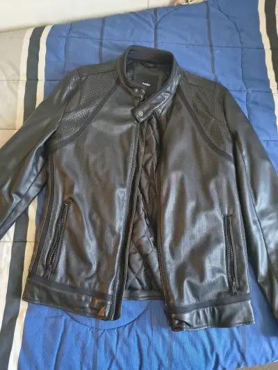 Chaqueta de cuero negra para hombre talla L - miniatura 1