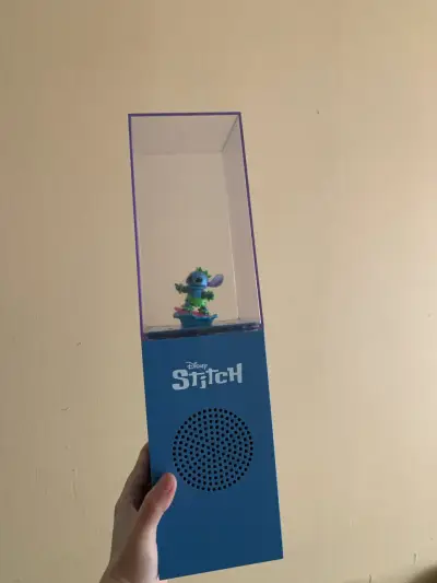 Altavoz Bluetooth Disney Stitch con Figura - miniatura 2