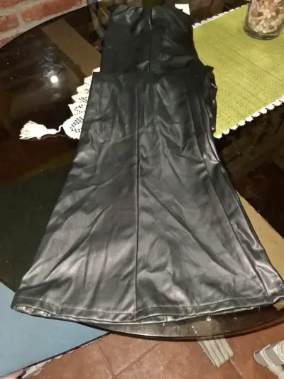 Pantalon de cuero vegano negra talla 40 - miniatura 3