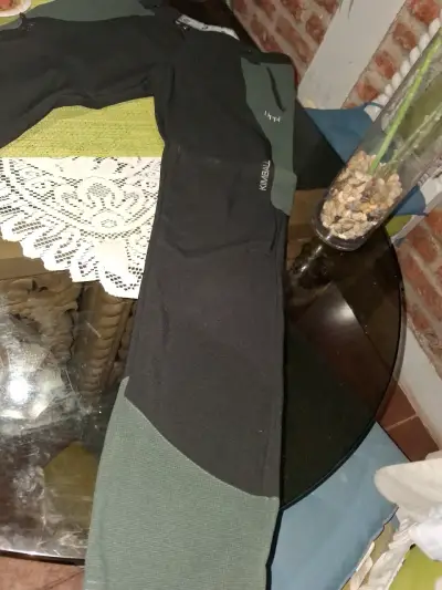 Pantalones térmicos negros Uppi para mujer - miniatura 5