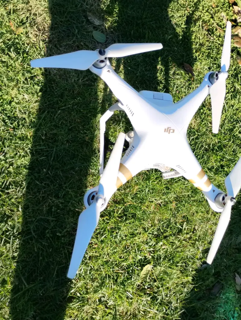 Drone DJI Phantom 3 profesional con cámara 4k - 2