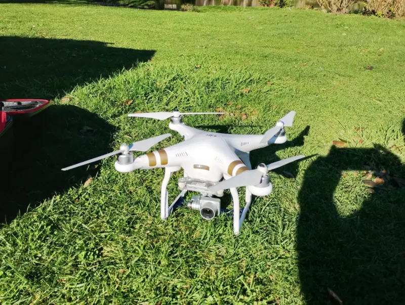 Drone DJI Phantom 3 profesional con cámara 4k - 4