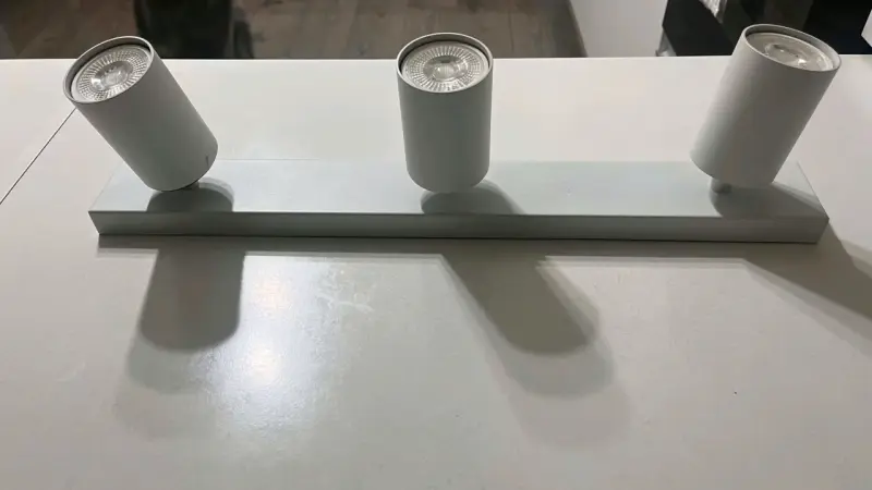Lámpara Megabright Triple GU10 Blanca – 3 Focos - 2