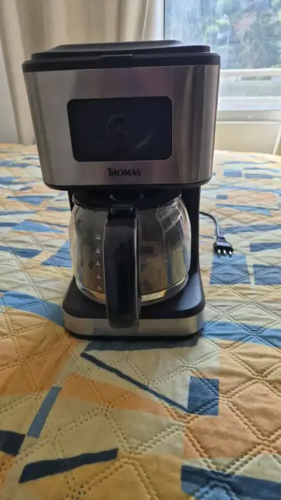 Cafetera eléctrica Thomas con jarra de vidrio - miniatura 2