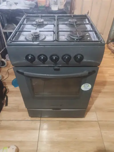 Cocina a gas Sindelen Siena 2000 en buen estado - miniatura 1