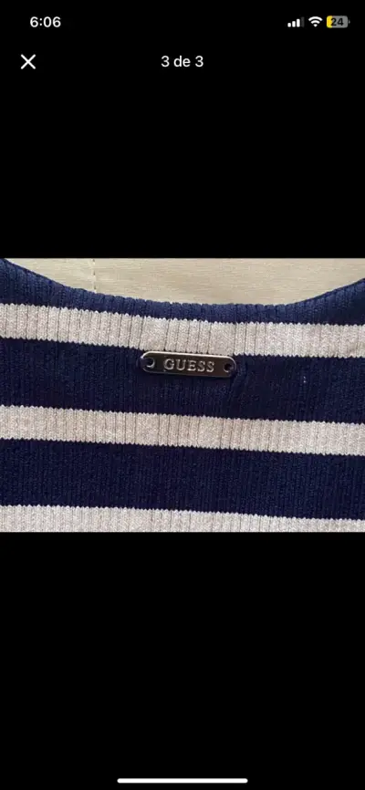 Polera a rayas azul y blanco Guess - miniatura 3