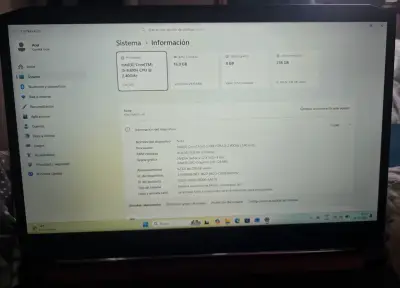 Laptop Acer Nitro 5 con Intel Core i5 y 16GB RAM - miniatura 1