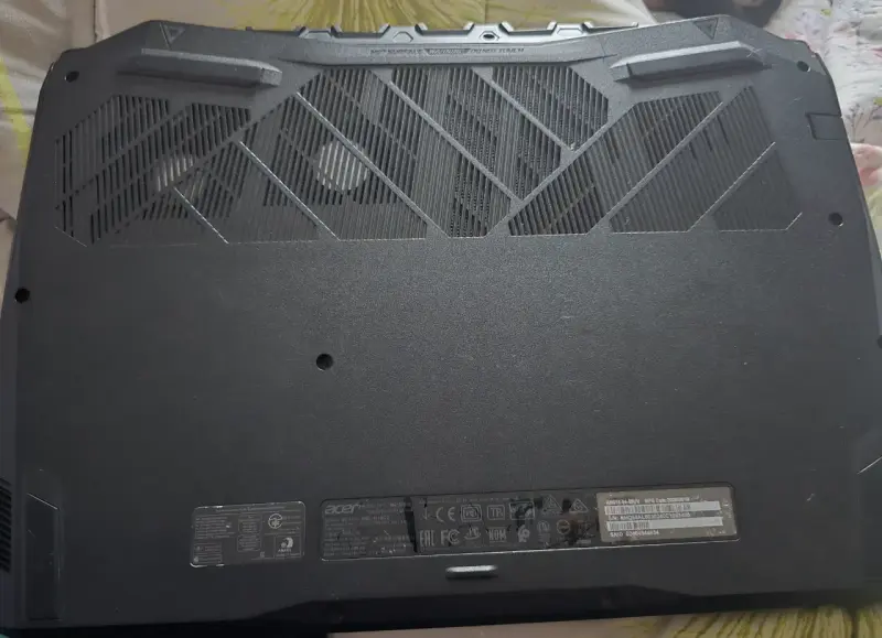 Laptop Acer Nitro 5 con Intel Core i5 y 16GB RAM - 3