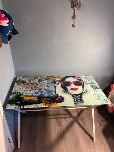 2 Mesas de vidrio con diseño artístico colorido - miniatura 4