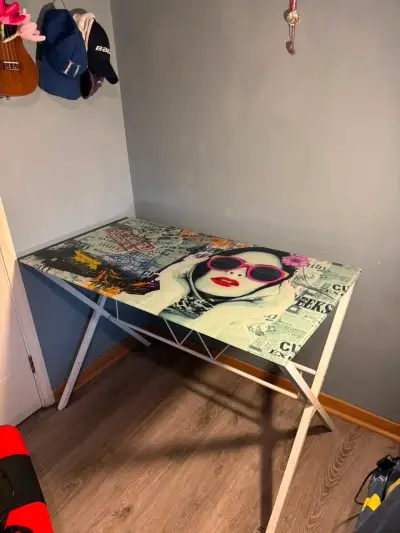 2 Mesas de vidrio con diseño artístico colorido - miniatura 5
