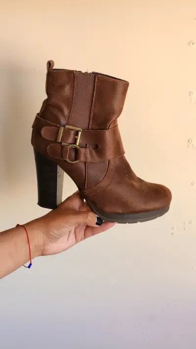 Botines de tacón alto marrones para mujer - miniatura 1