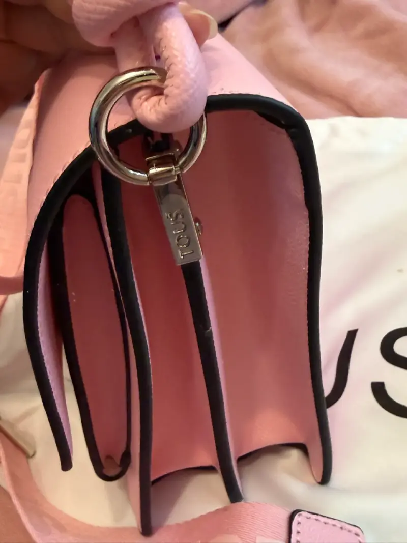 Cartera bandolera rosa Tous con correa ajustable - 5