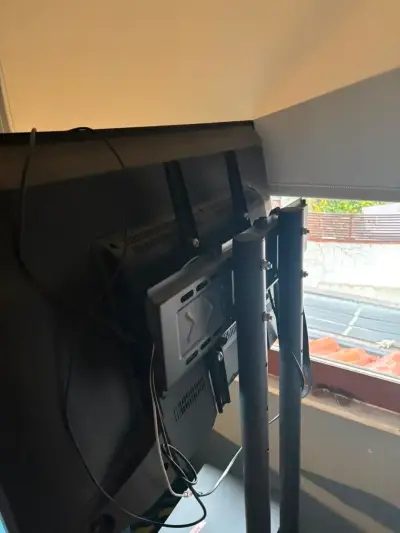 soporte de televisor hasta 79 pulgadas - miniatura 2