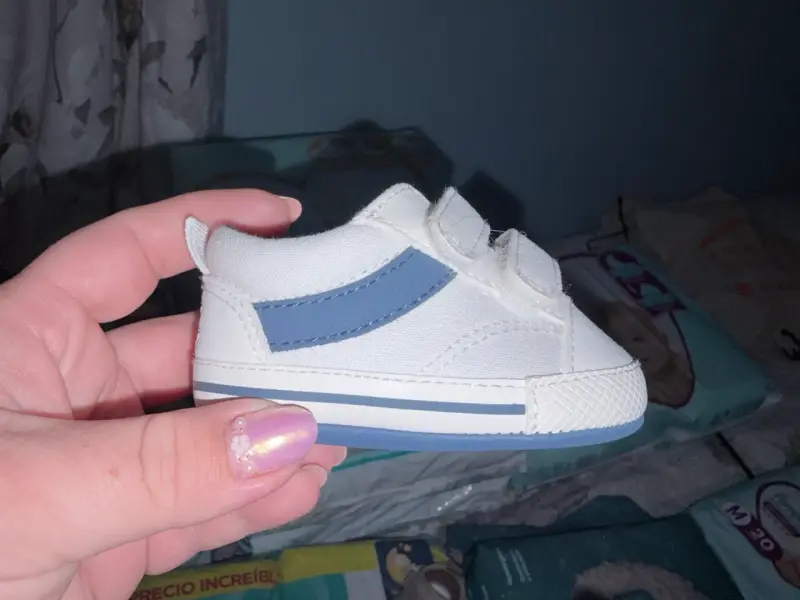 Zapatillas blancas para bebé con velcro colloky - 2