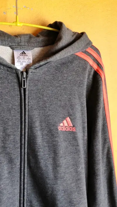 Polerón con capucha gris Adidas para niño - miniatura 2