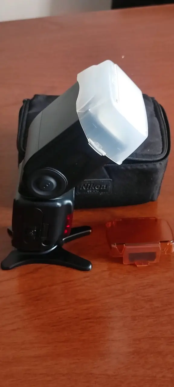 Flash Nikon Speedlight SB-910 con accesorios - 6