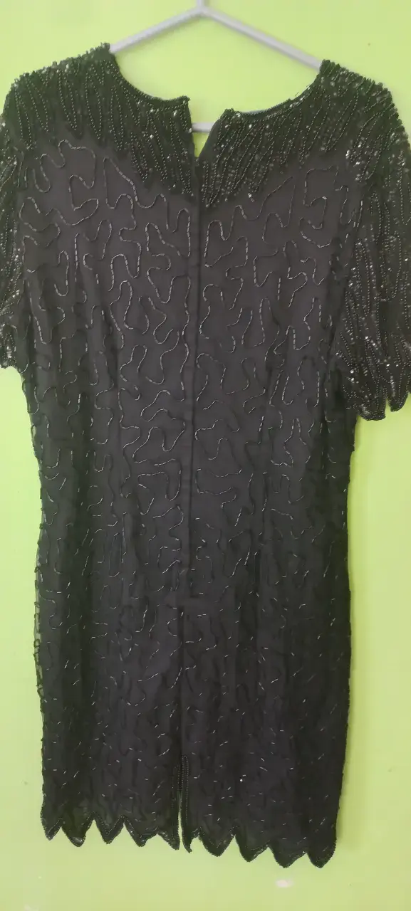 Vestido de fiesta negro con lentejuelas - 4