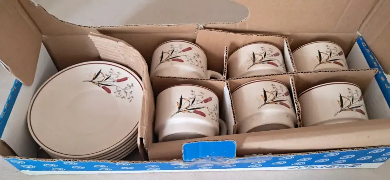 Juego de tazas de Te en su caj original - 3
